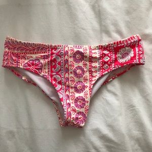 Billabong bikini bottoms